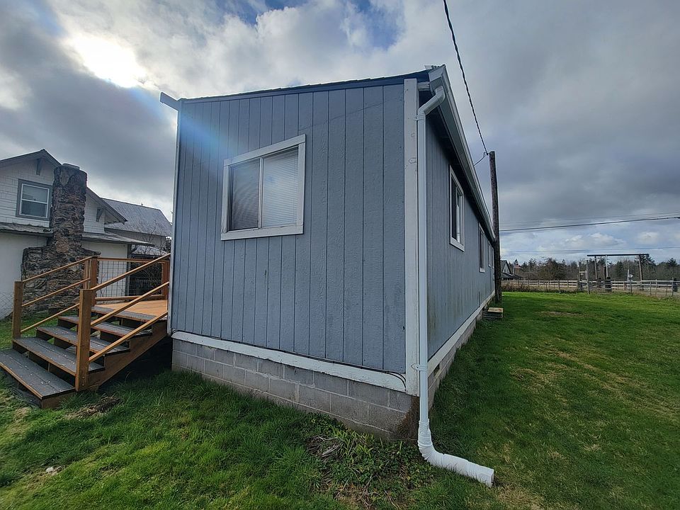1st image of 13419 Vickery Ave E #B