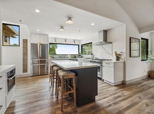 4 Guisela Ct, Novato, CA 94945