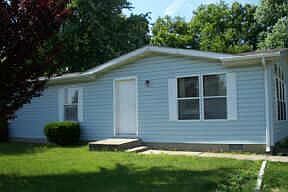 1st image of 2400 Farmstead Dr