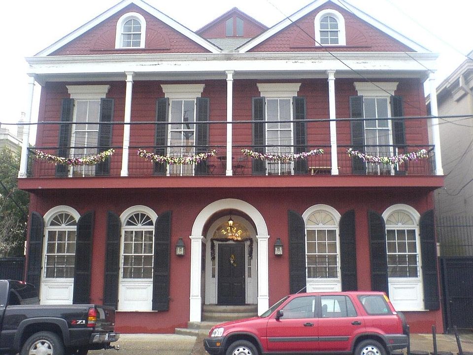 Front of Building, Unit is Balcony Right.