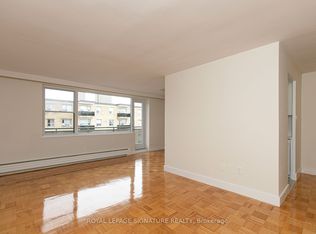 2 Grandstand Pl #409, Toronto, ON M4H 1E2