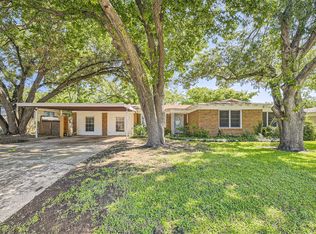 4212 Ridgecrest Cir, Lake Worth, TX 76135