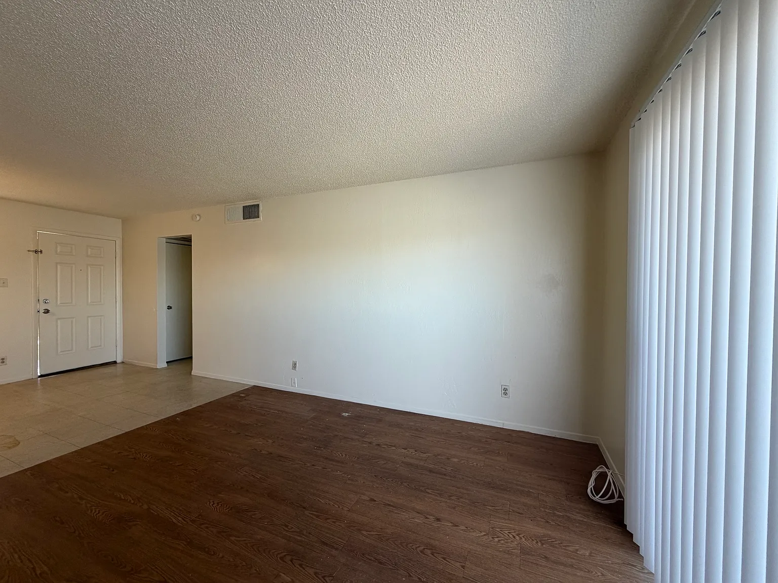 1 bed, 600 sqft, $975 — Photo 4