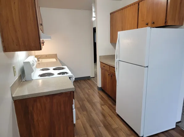 LuDon Apartments on SE 60th & Division, 5900-5938 SE Division St #6447421af, Portland, OR 97206