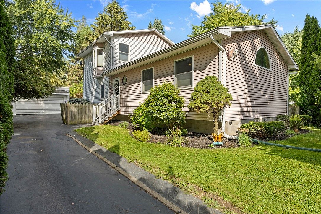 171 Pardee Rd, Rochester, NY 14609 | Zillow