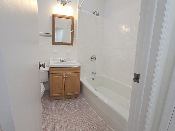 4th image of 3333 Francis Lewis Blvd #2A