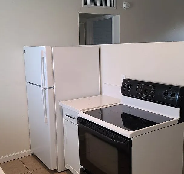 2602 N 14th Ave — Photo 27