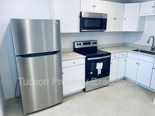 124 E Jacinto St #3, Tucson, AZ 85705