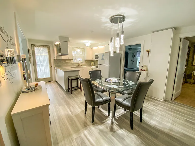 210 Mount Vernon Ave #1 — Photo 16