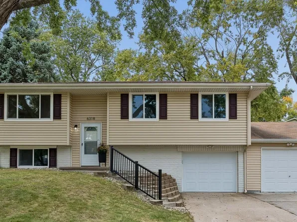 6318 S 135th St, Omaha, NE 68137