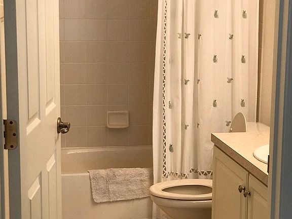 4th image of 4516 Turnberry Ln