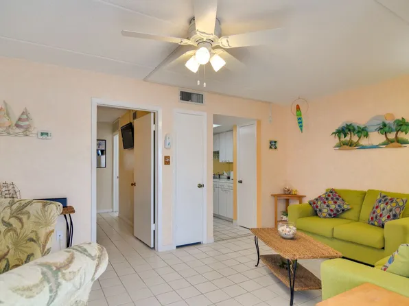 8921 Blind Pass Rd, Saint Petersburg, FL