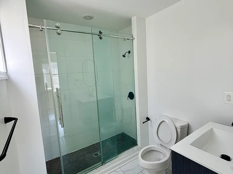 2802 W Agate St — Photo 10