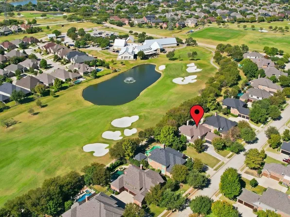 8930 Crockett Dr, Lantana, TX 76226