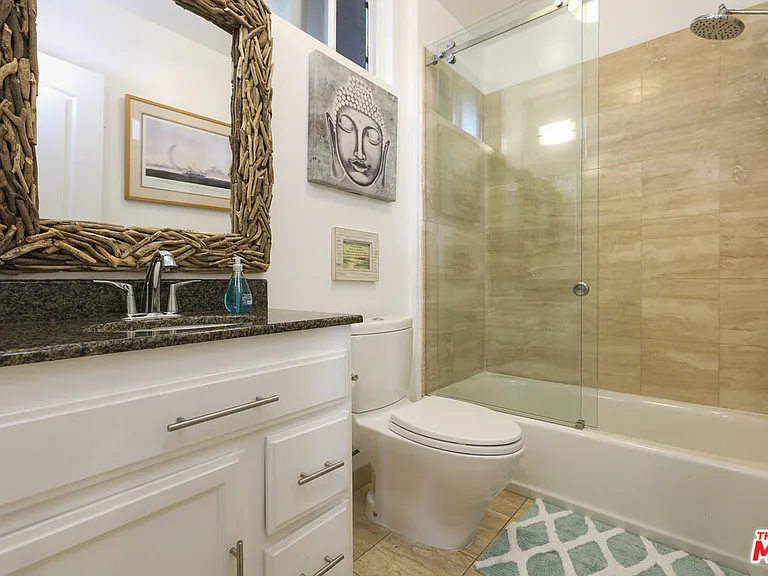 472 Rosecrans Ave — Photo 23
