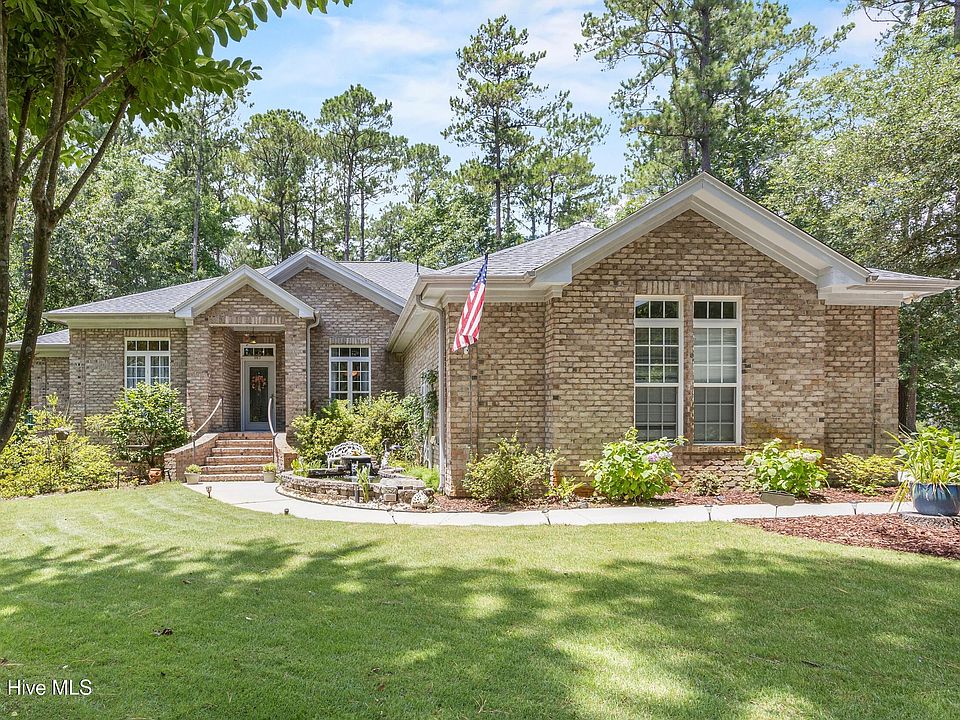 1st image of 665 Jackeys Creek Lane SE