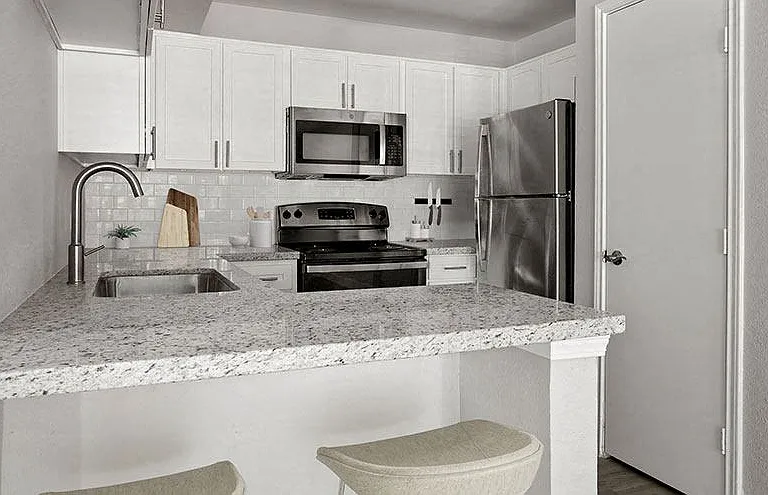 8181 Med Center Apartments — Photo 2