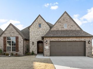 7916 N 145th East Ct, Owasso, OK 74055