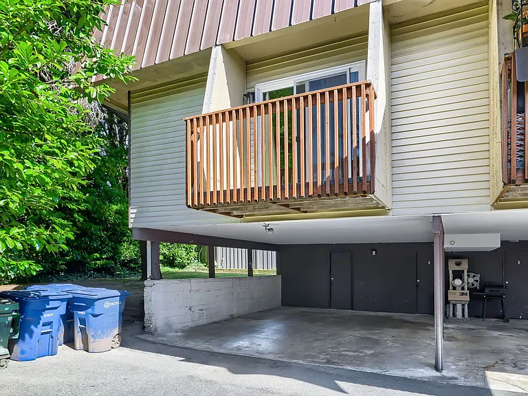 18609 Bothell — Photo 21