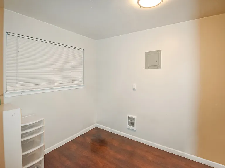 1219 SW 124th St #17 — Photo 6