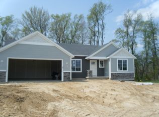 5655 Scotsglen Ct, Caledonia, MI 49316