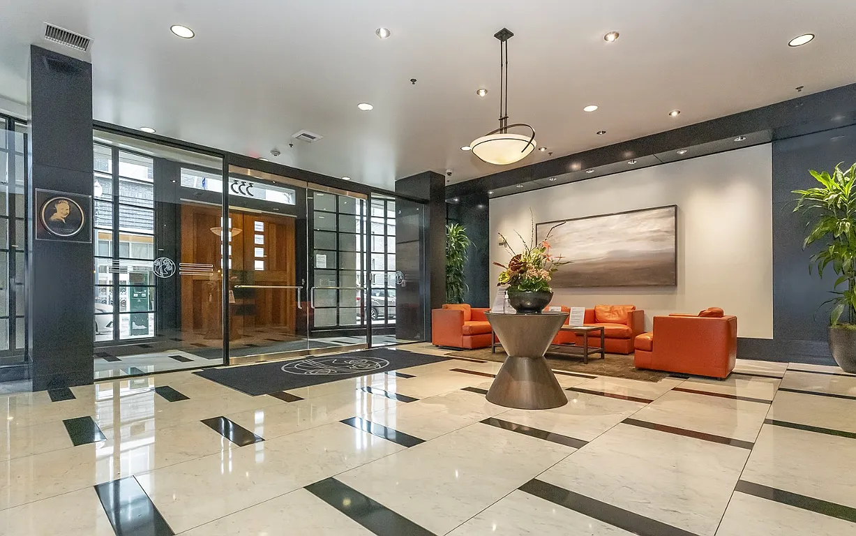 2 bed, 1177 sqft, $2,675 — Photo 2