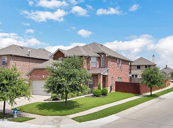 5th image of 16037 Alvarado Dr