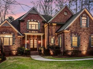 585 Franklin Rd, Sandy Springs, GA 30342