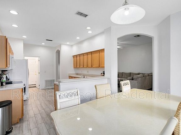 5th image of 2685 Bellewater Pl