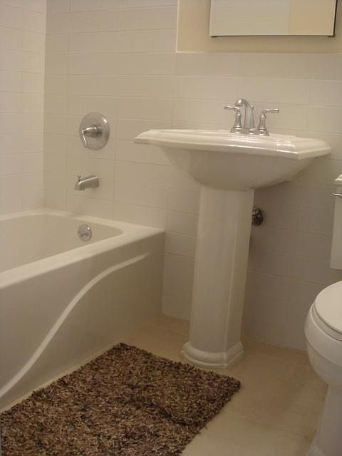 2nd image of 185 Riverdale Ave APT 8H