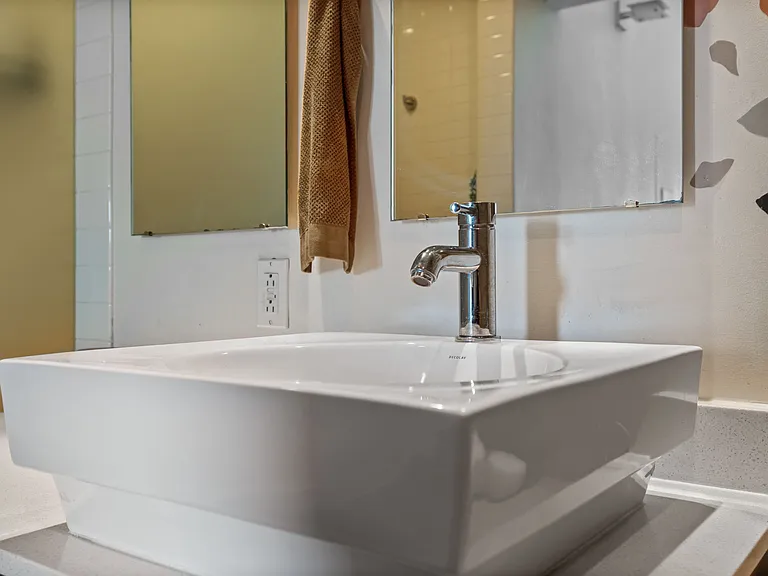 2115 Yeaman Pl #316 — Photo 37