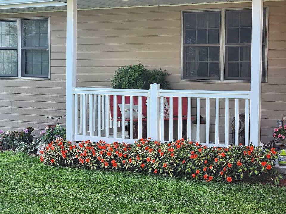 FRONTT PORCH