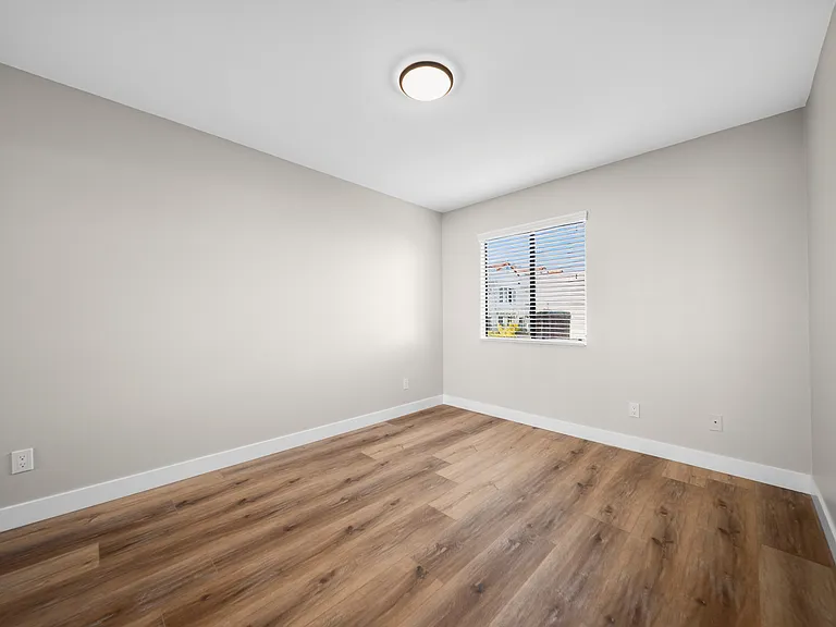 1225 Stanley Ave #203 — Photo 9