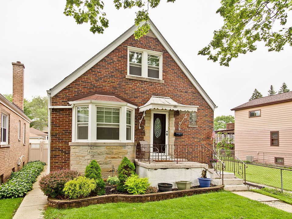 1st image of 3812 N Odell Ave