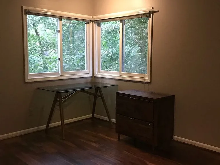 106 Tulip Tree Ct — Photo 16