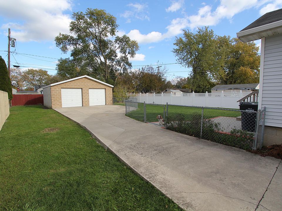 New 24'x24' solid garage w/tall overhead doors. Great for storage or hobbies.