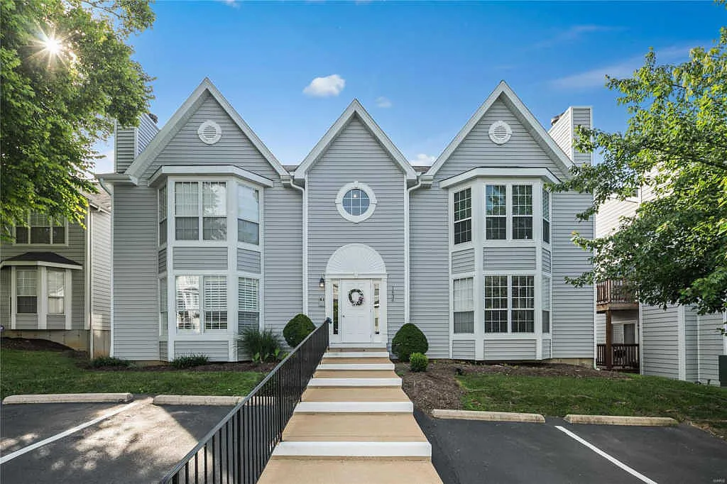 1636 Whispering Creek Dr APT C photo 1