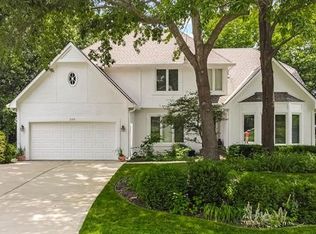 209 SW Winter Rd, Lees Summit, MO 64081