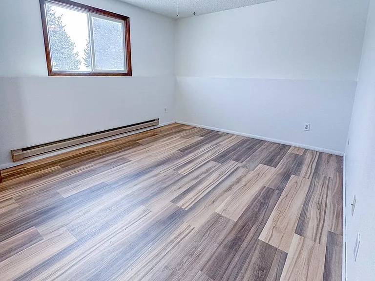 1283 Sugarview Dr — Photo 6