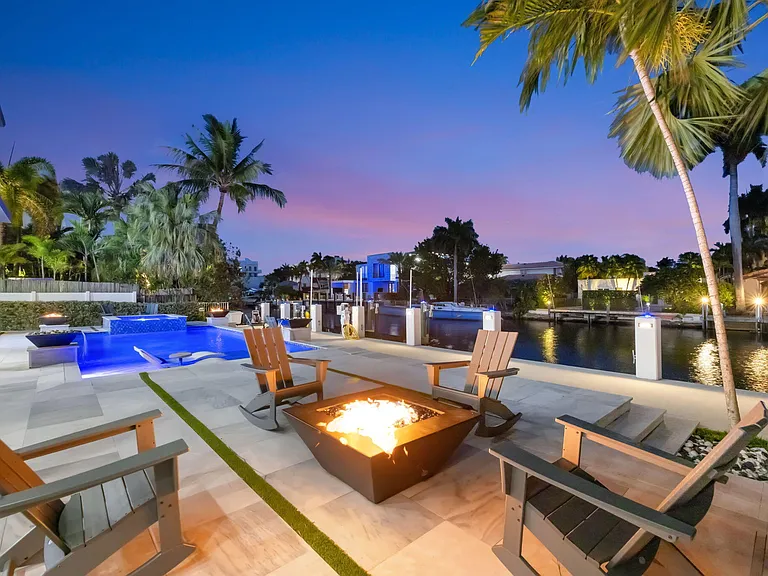 334 Isle Of Capri Dr — Photo 131
