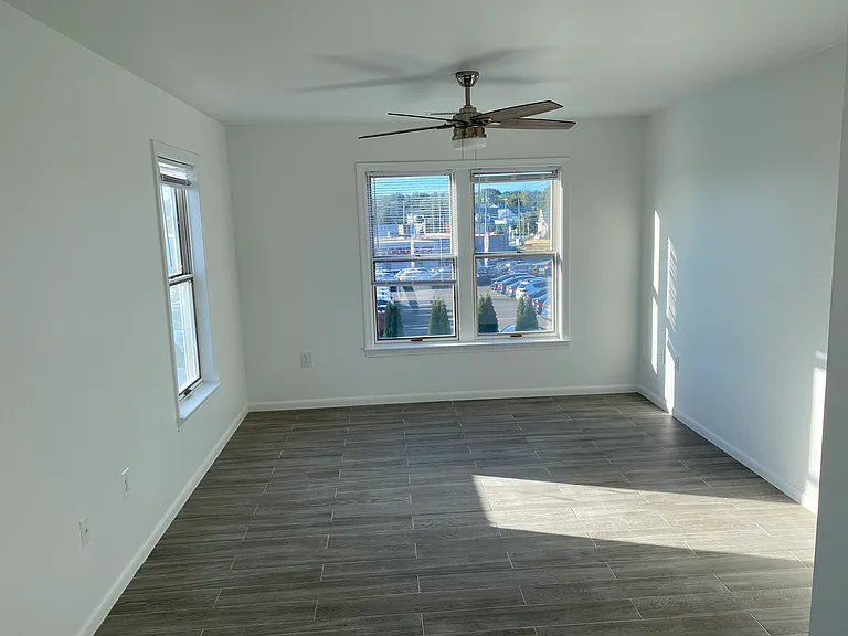 140 Clark St #3 — Photo 9