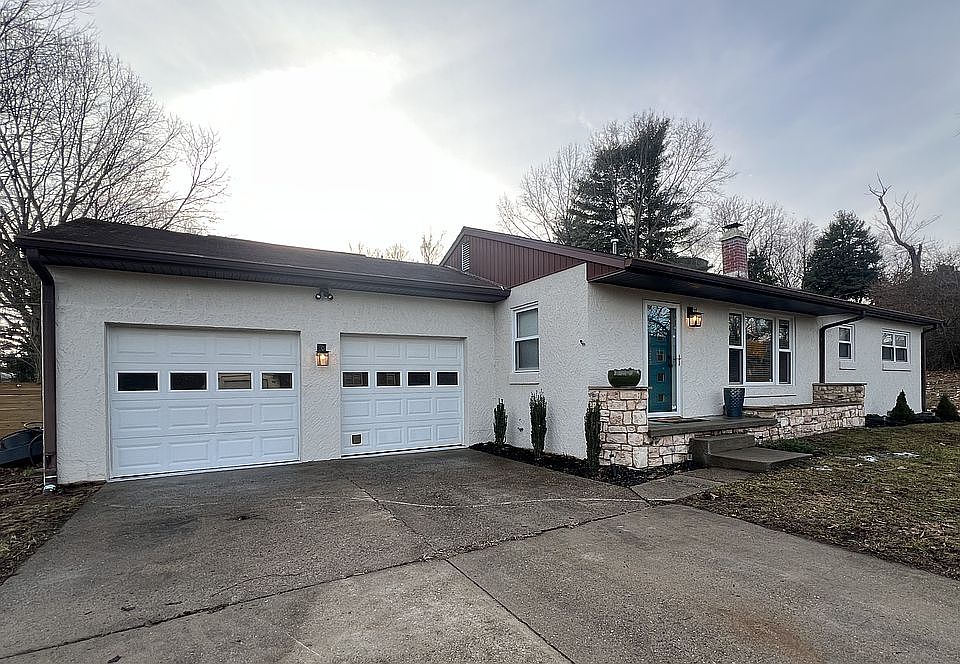 1st image of 107 Lewis Ln