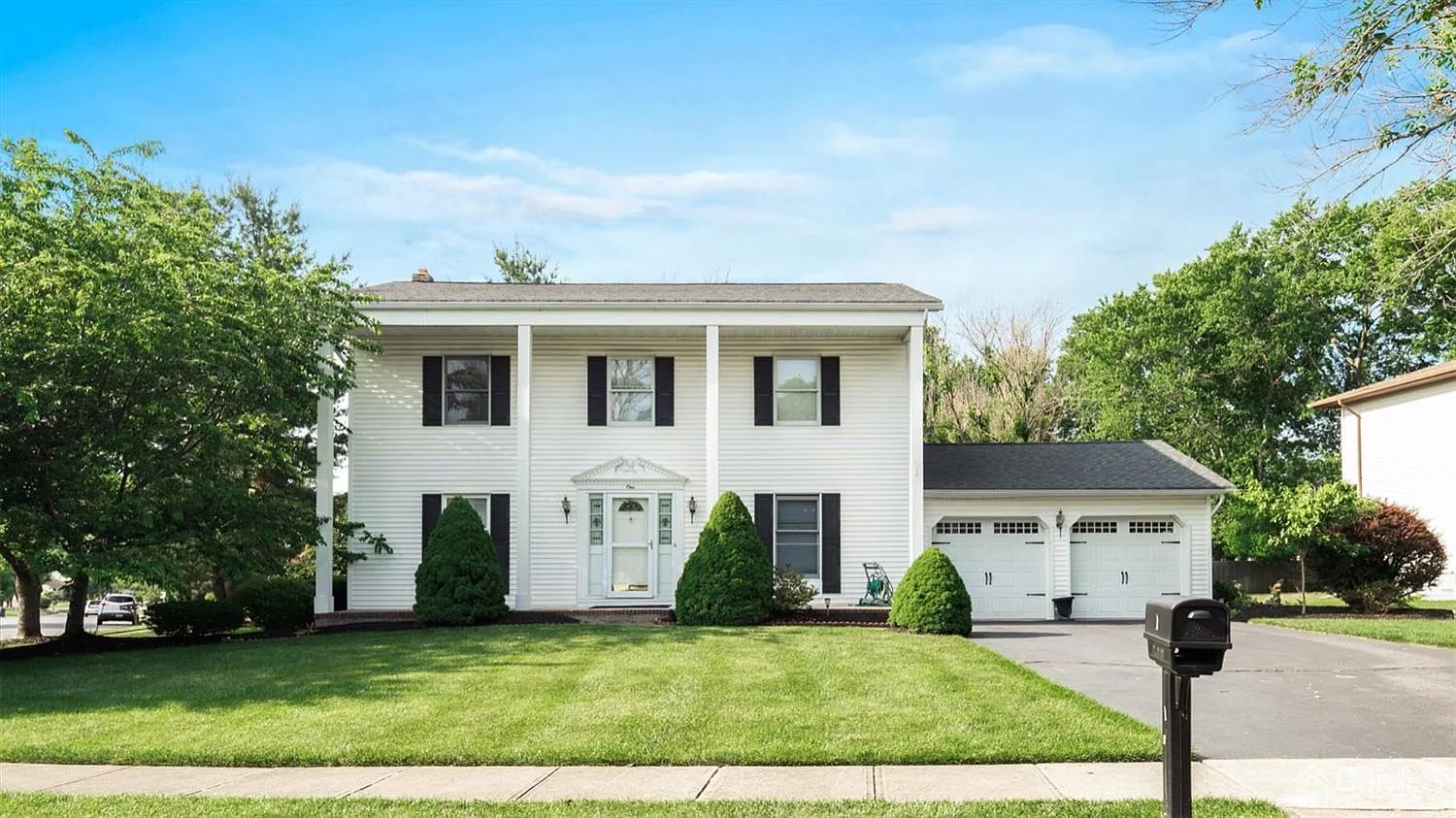 1 Libby Dr photo 1