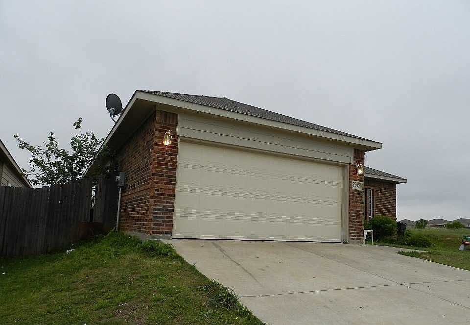 1st image of 1932 Belshire Ct