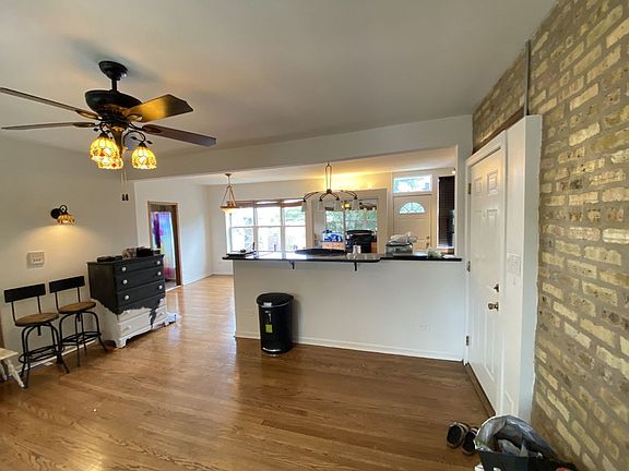 4th image of 6144 N Hoyne Ave #2108-3