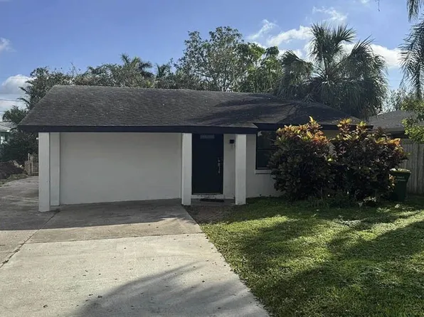 3524 Chapel Dr, Sarasota, FL 34234