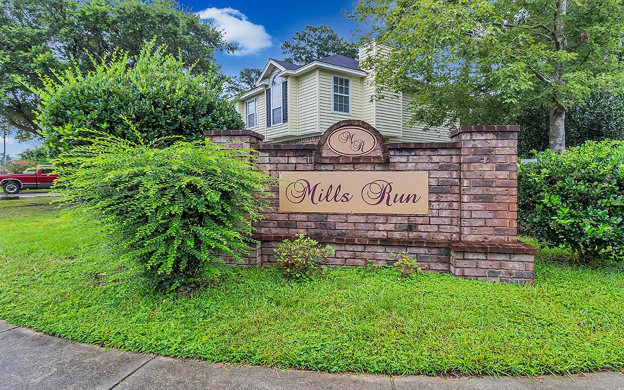 4 bed, 1490 sqft, $2,200 — Photo 1