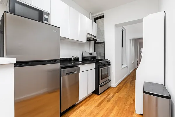 Rented by Platinum Properties | media 6