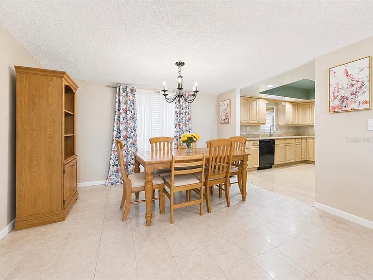Pelican Ct — Photo 9