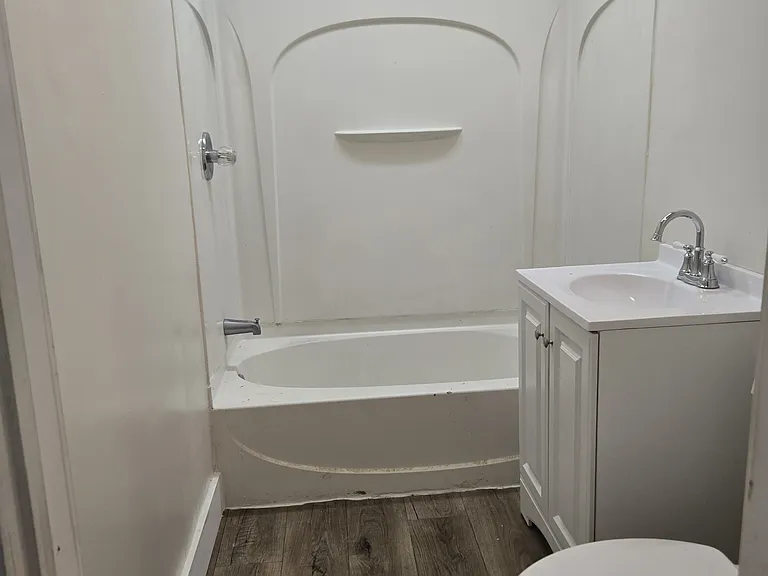 329 Harvard St #331-2 — Photo 12